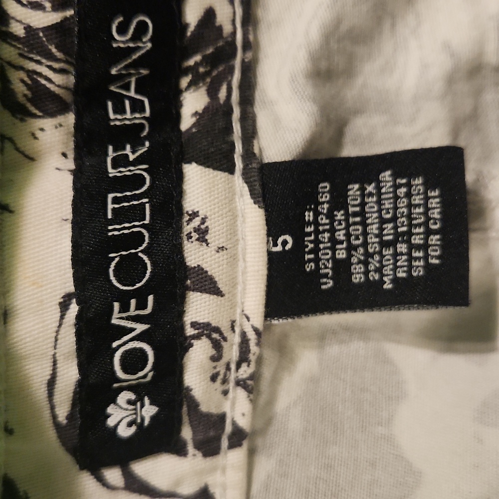 Rose Pattern Pants - image 5